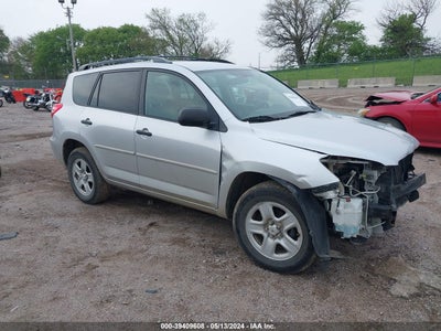 TOYOTA RAV4 2011