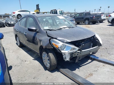 NISSAN VERSA 2015