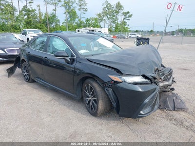 TOYOTA CAMRY 2023