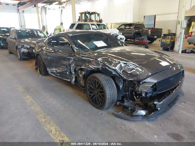 FORD MUSTANG 2019
