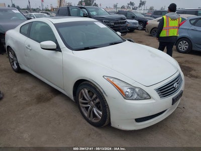 INFINITI JOURNEY 2008