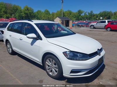 Volkswagen Golf Sportwagen 2019