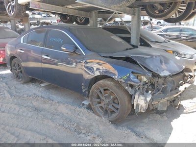 NISSAN MAXIMA 2009