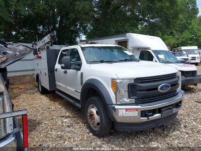 FORD F-450 CHASSIS 2017