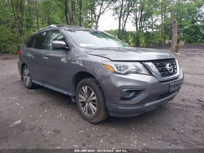 NISSAN PATHFINDER 2017