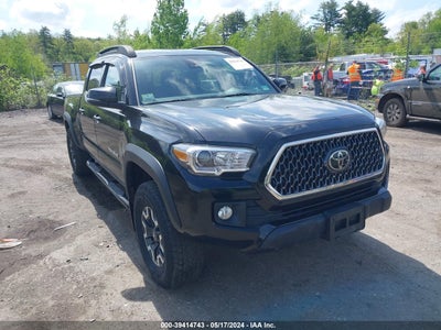 TOYOTA TACOMA 2019