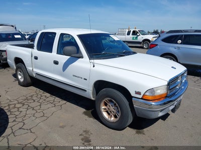 DODGE DAKOTA 2000