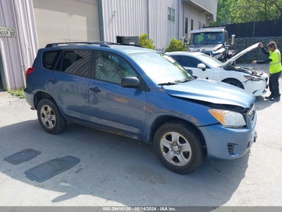 TOYOTA RAV4 2011