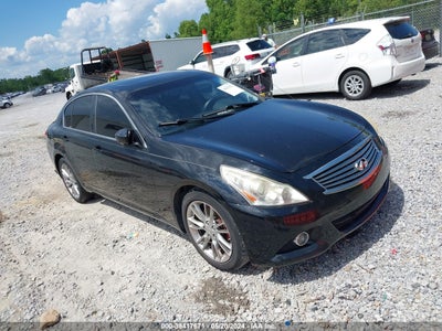 INFINITI JOURNEY 2013