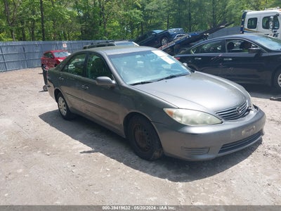 TOYOTA CAMRY 2005