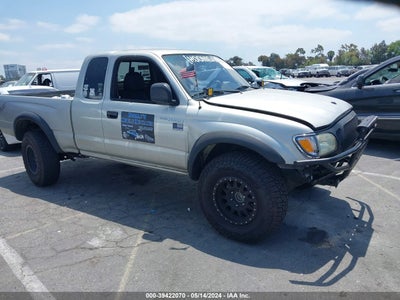 TOYOTA TACOMA 2002