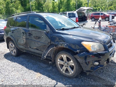 TOYOTA RAV4 2011