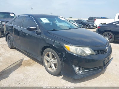 TOYOTA CAMRY 2013