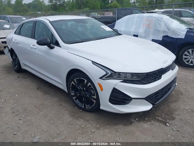 KIA K5 2023