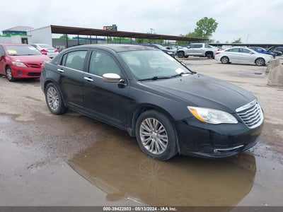 CHRYSLER 200 2011