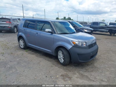 SCION SCION XB 2010