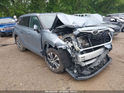TOYOTA HIGHLANDER 2020