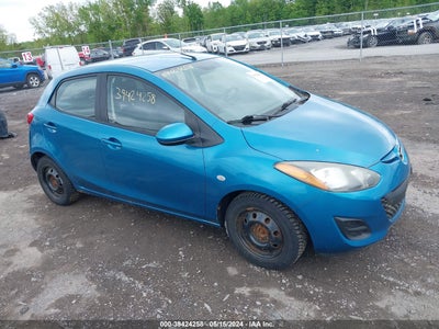 Mazda 2 2011