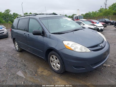 TOYOTA SIENNA 2008
