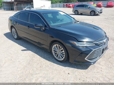 TOYOTA AVALON 2019