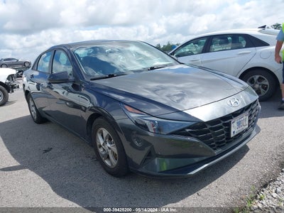 Hyundai Elantra 2021