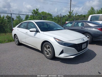 Hyundai Elantra 2021