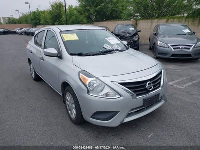 NISSAN VERSA 2016
