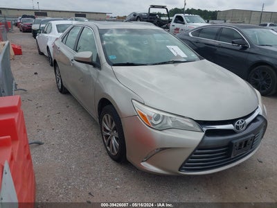 TOYOTA CAMRY 2017