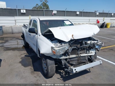 TOYOTA TACOMA 2015