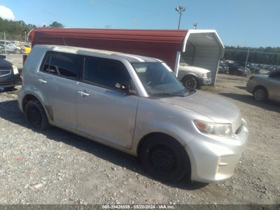 SCION SCION XB 2015