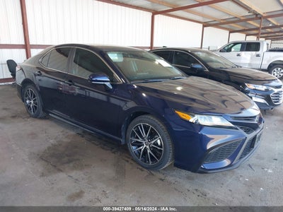 TOYOTA CAMRY 2021