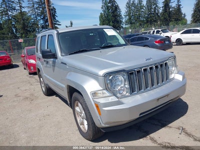 JEEP LIBERTY 2012