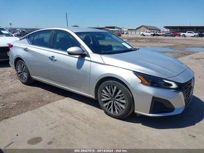 Nissan Altima 2023
