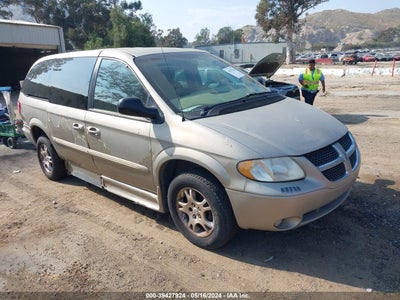 DODGE GRAND CARAVAN 2002