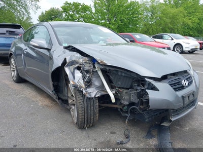HYUNDAI GENESIS 2010