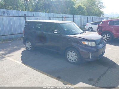 SCION XB 2013