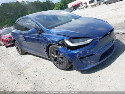 Tesla Model x 2022