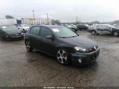 VOLKSWAGEN GTI 2013