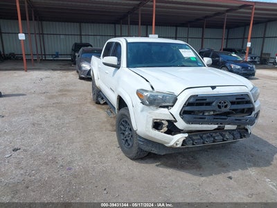 TOYOTA TACOMA 2017