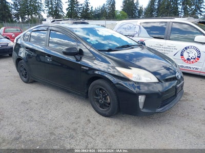 TOYOTA PRIUS 2013