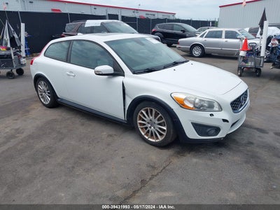 VOLVO C30 2011