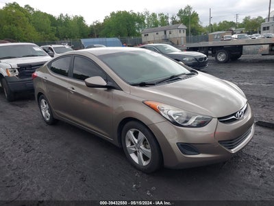HYUNDAI ELANTRA 2013