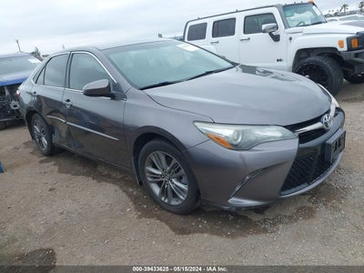 TOYOTA CAMRY 2015