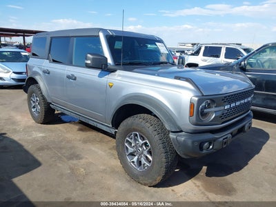 FORD BRONCO 2023