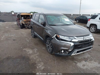 MITSUBISHI OUTLANDER 2019