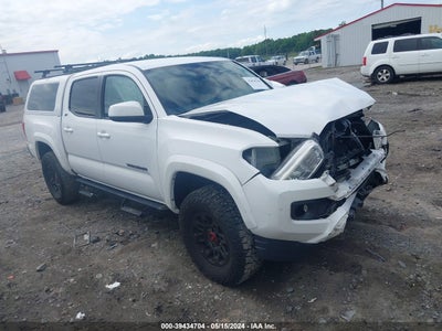 TOYOTA TACOMA 2019