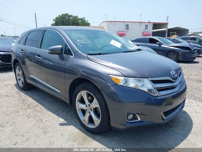 TOYOTA VENZA 2015