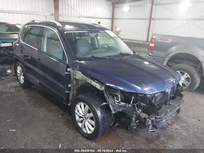 VOLKSWAGEN TIGUAN 2011