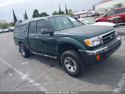 TOYOTA TACOMA 2000