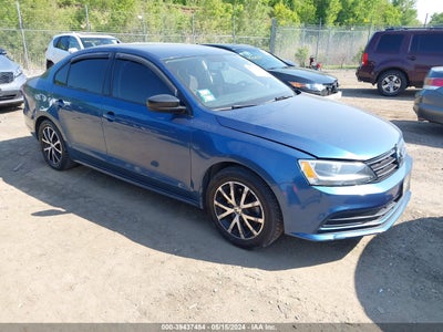 VOLKSWAGEN JETTA 2016